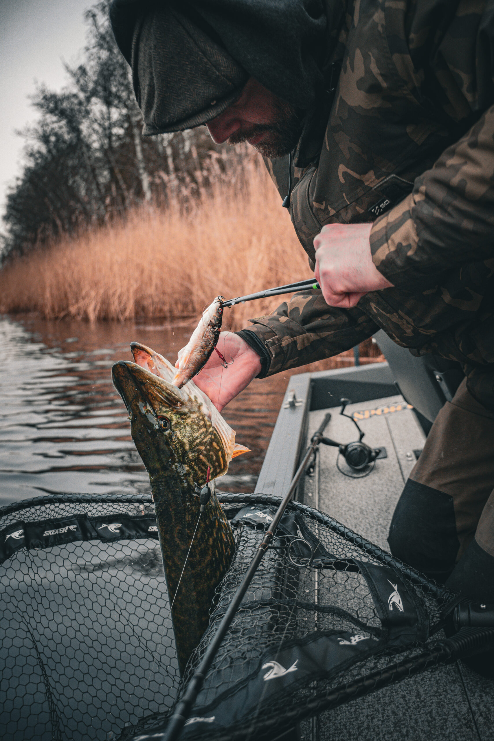 Deadbait-Presentation-4